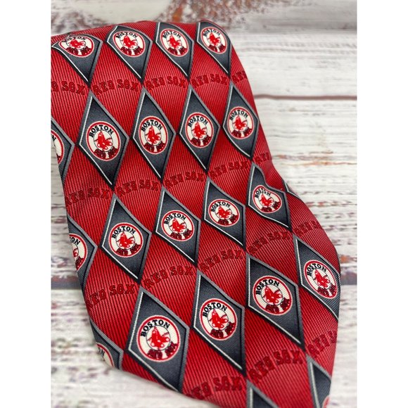 Boston Red Sox Silk Tie Necktie Mens Team MLB Eagle Neckwear - Picture 1 of 5